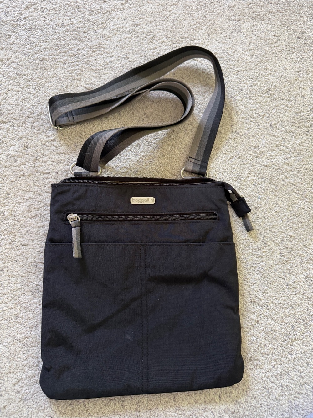 Baggallini Black Crossbody Messenger with Striped Gray Strap